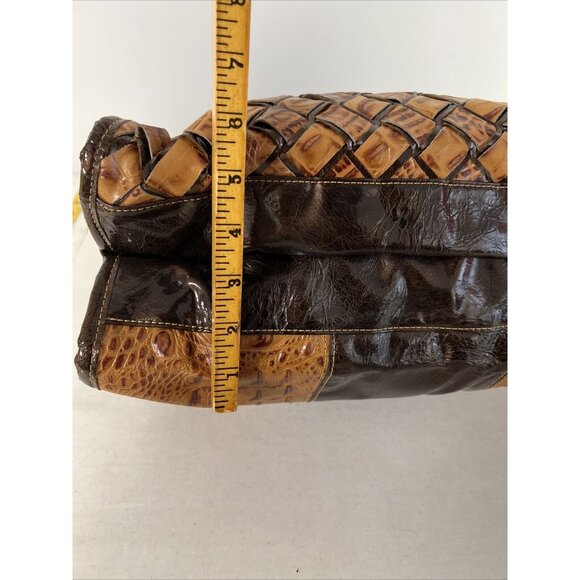 MC Mark Chantel Croc Embossed Leather Brown Tan Faux Croc Purse Shoulder Bag - Picture 8 of 11